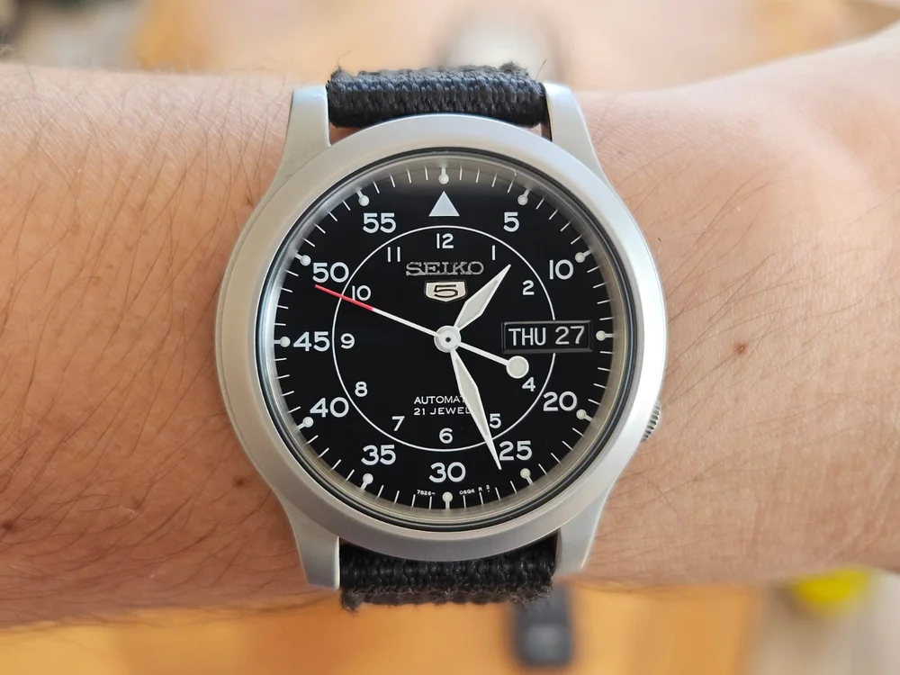 Seiko 5 SNK809 with Arabic numerals and a field-style dial